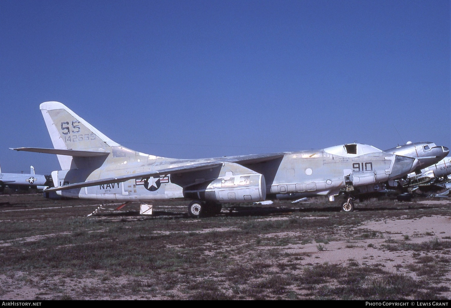 Aircraft Photo of 142669 | Douglas RA-3B Skywarrior | USA - Navy | AirHistory.net #445302