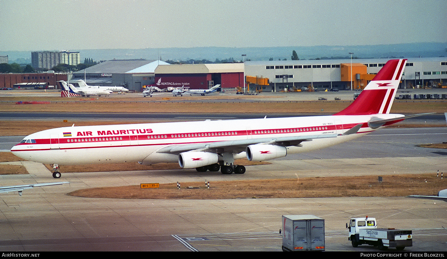 Aircraft Photo of 3B-NAU | Airbus A340-312 | Air Mauritius | AirHistory.net #445358