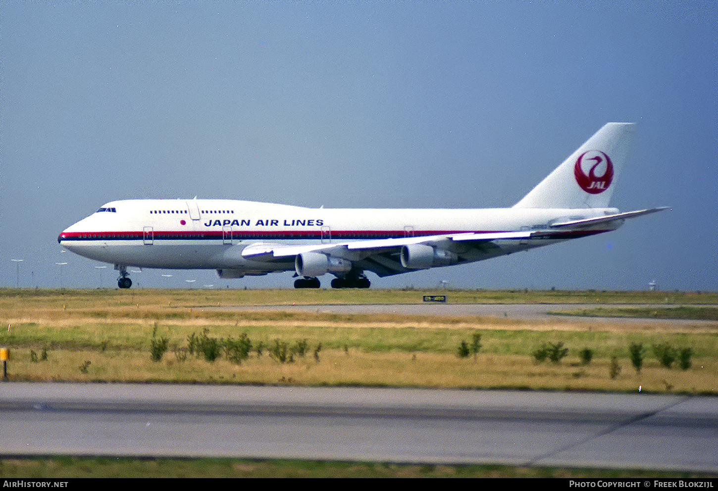 Aircraft Photo of JA8163 | Boeing 747-346 | Japan Air Lines - JAL | AirHistory.net #445381