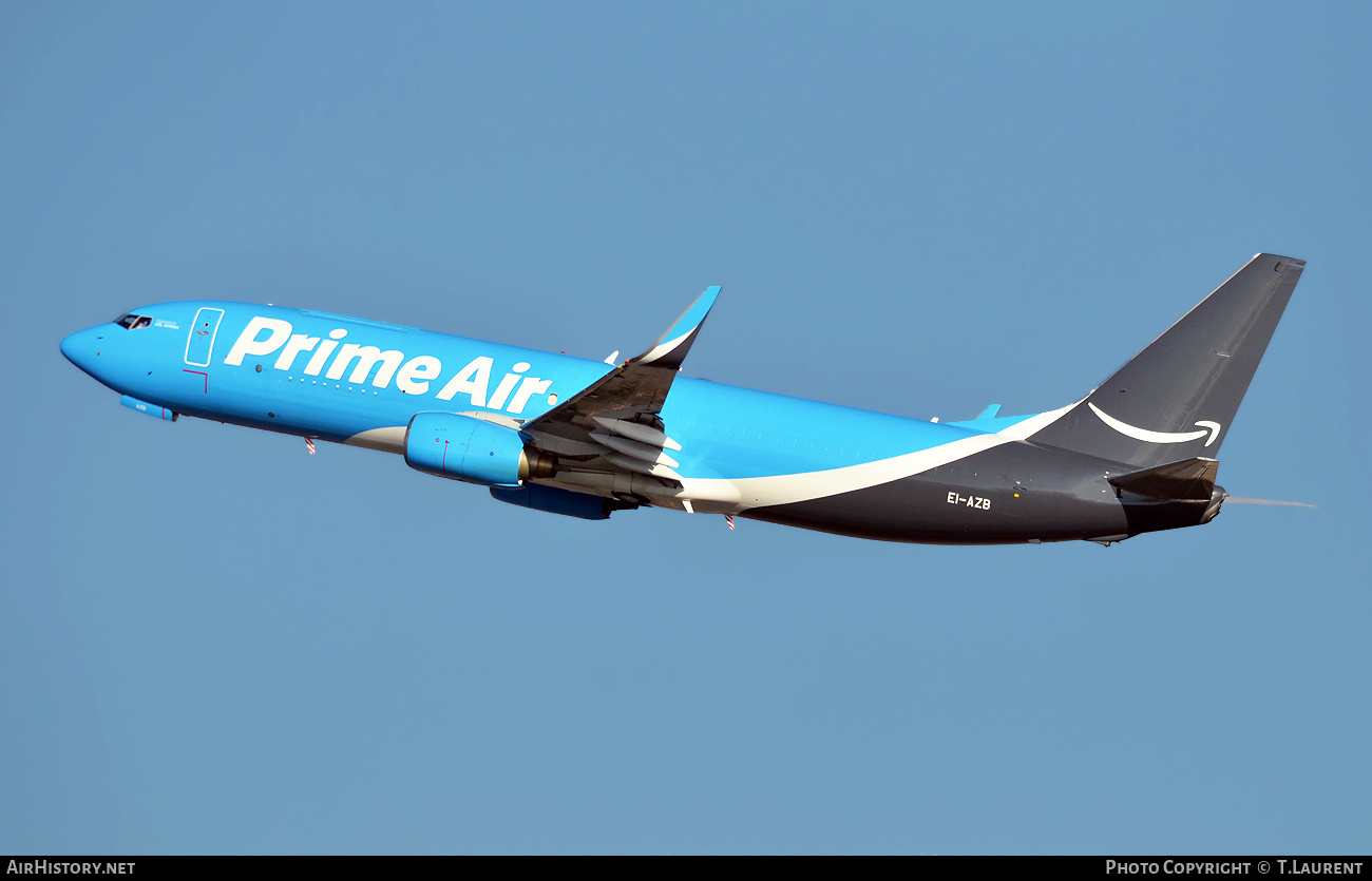 Aircraft Photo of EI-AZB | Boeing 737-8AS(BCF) | Prime Air | AirHistory.net #445397