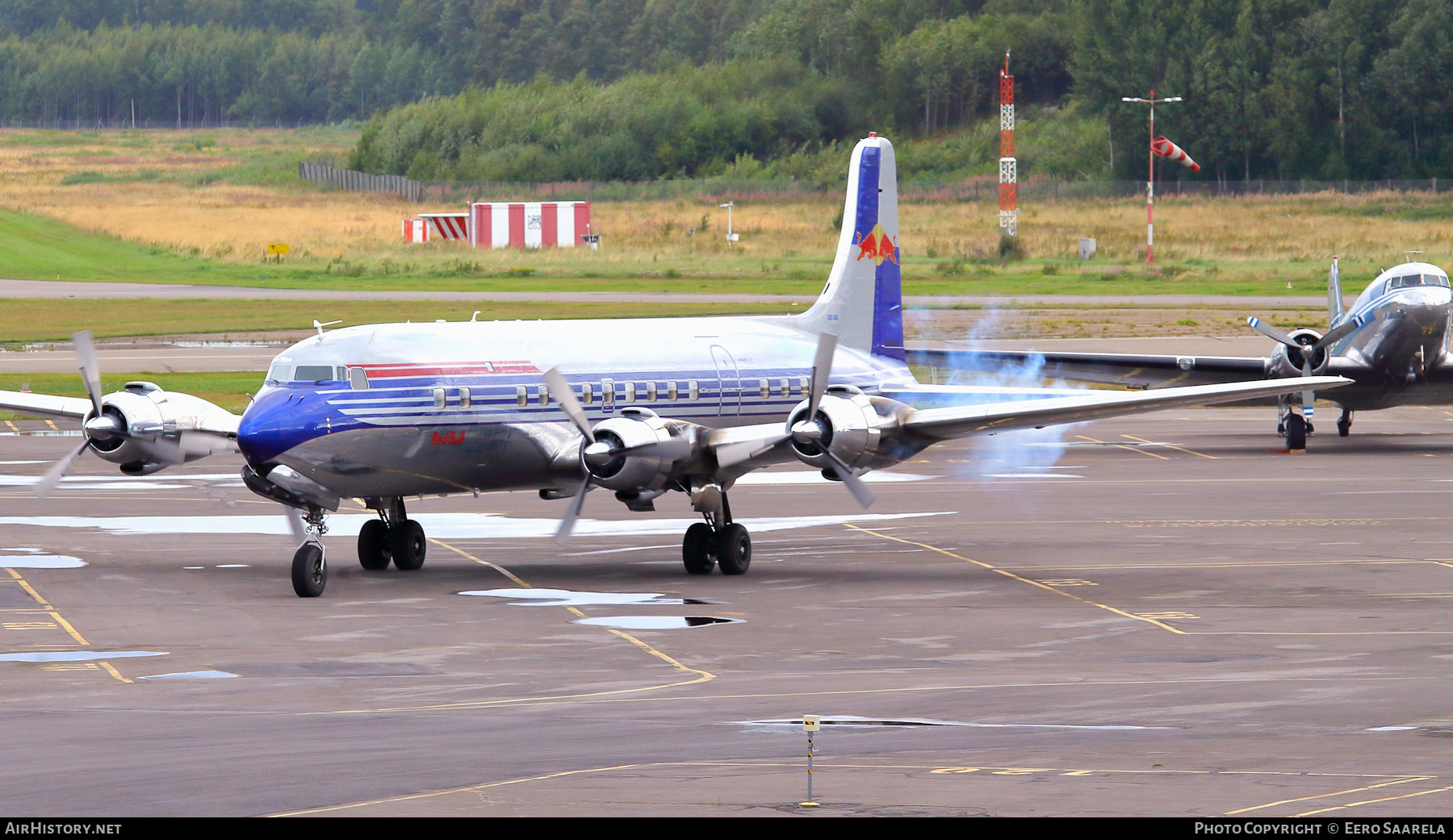 Aircraft Photo of N996DM | Douglas DC-6B | Red Bull | AirHistory.net #445433