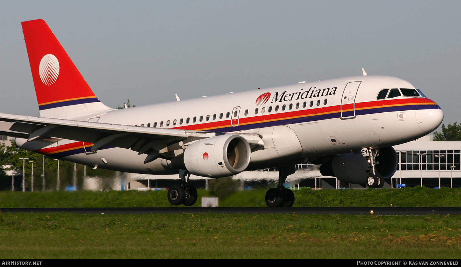 Aircraft Photo of EI-DEY | Airbus A319-112 | Meridiana | AirHistory.net #445458