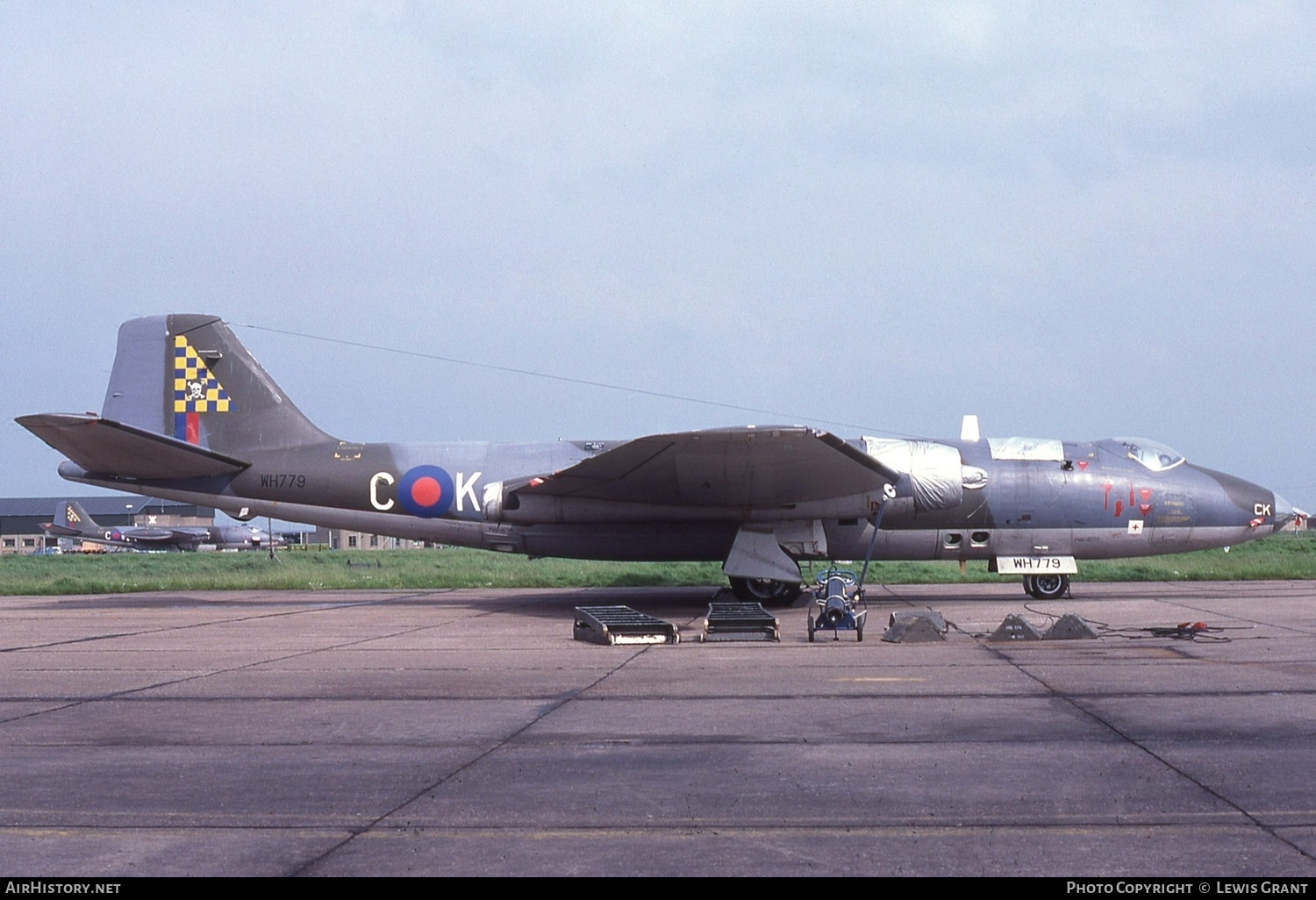 Aircraft Photo of WH779 | English Electric Canberra PR7 | UK - Air Force | AirHistory.net #445533