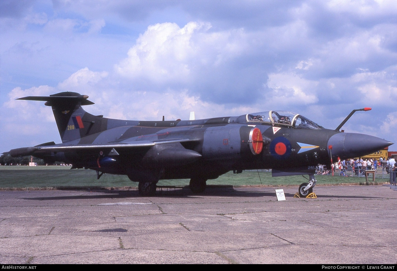 Aircraft Photo of XT288 | Hawker Siddeley Buccaneer S2B | UK - Air Force | AirHistory.net #445534