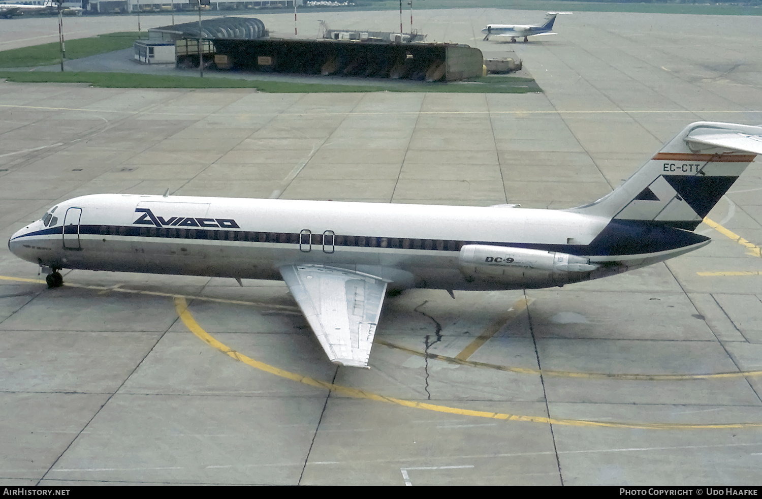 Aircraft Photo of EC-CTT | McDonnell Douglas DC-9-34CF | Aviaco | AirHistory.net #445857