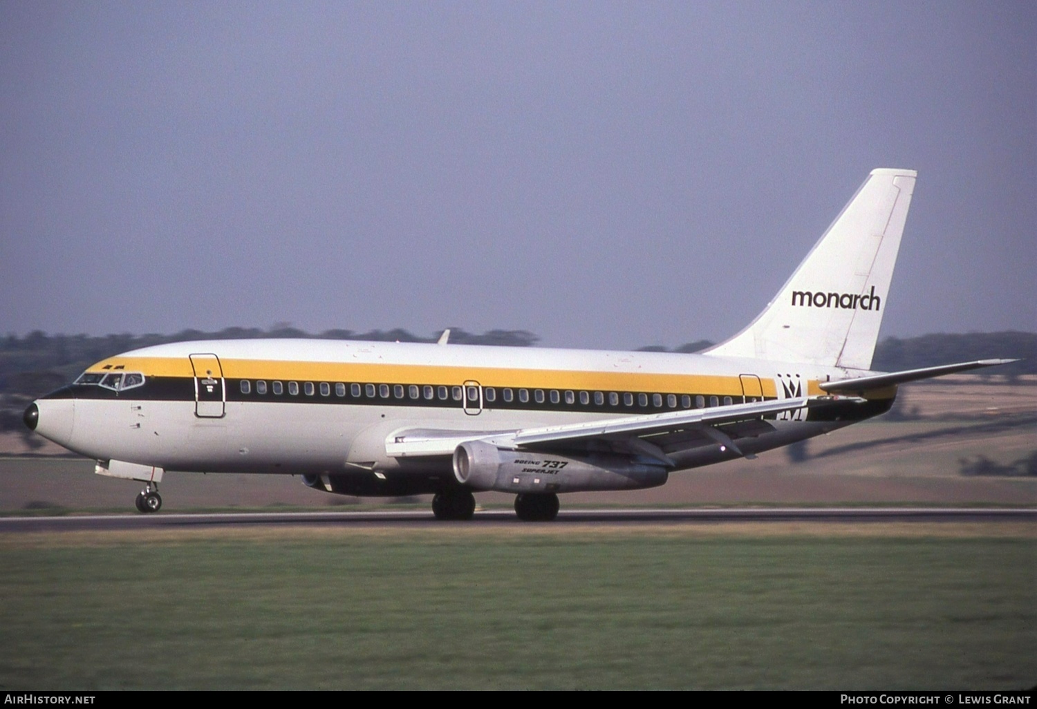 Aircraft Photo of G-BMON | Boeing 737-2K9/Adv | Monarch Airlines | AirHistory.net #445911