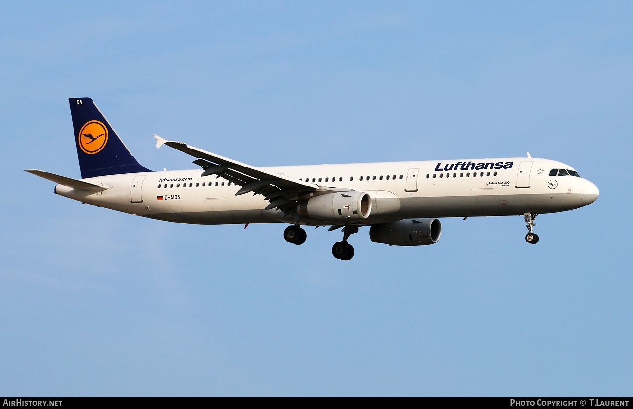 Aircraft Photo of D-AIDN | Airbus A321-231 | Lufthansa | AirHistory.net #445933