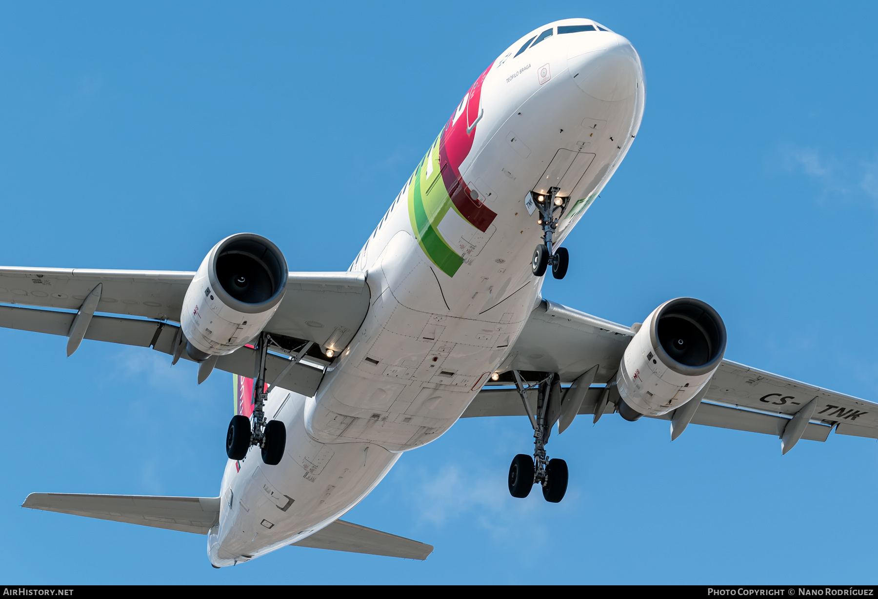 Aircraft Photo of CS-TNK | Airbus A320-214 | TAP Air Portugal | AirHistory.net #445942
