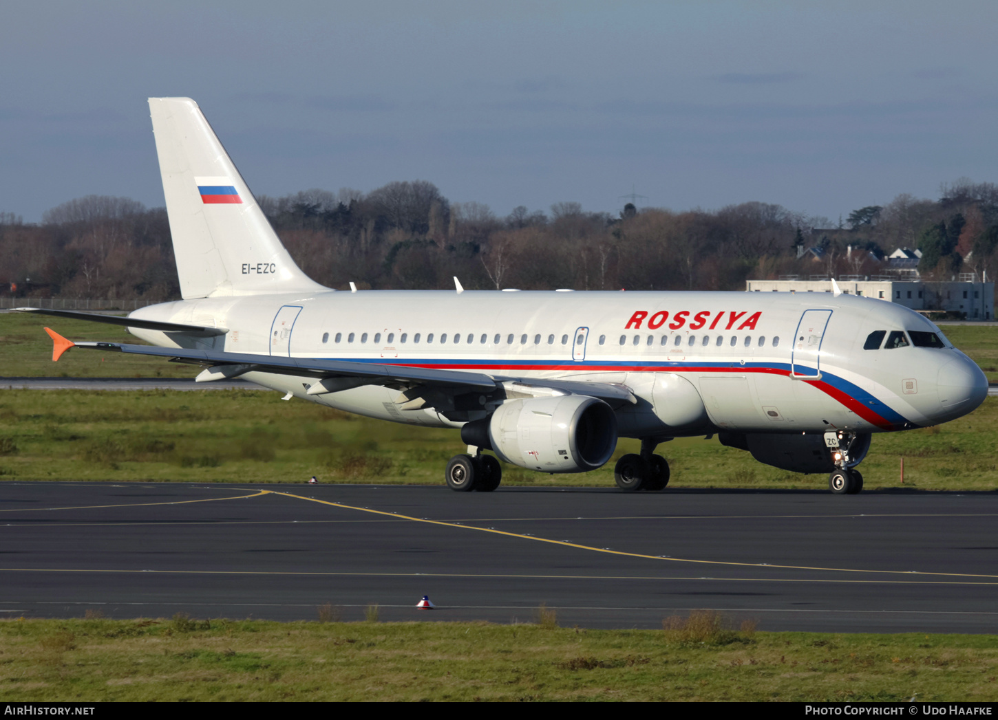 Aircraft Photo of EI-EZC | Airbus A319-112 | Rossiya - Russian Airlines | AirHistory.net #445995