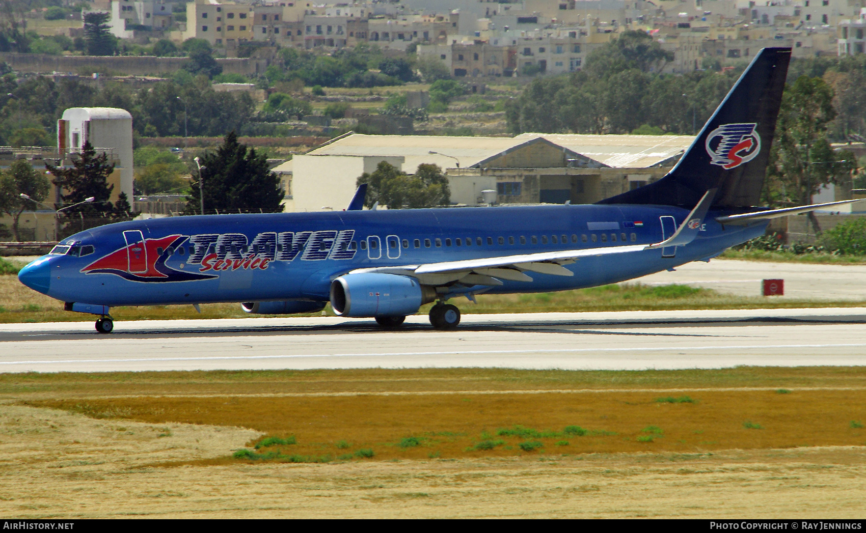 Aircraft Photo of HA-LKE | Boeing 737-86Q | Travel Service | AirHistory.net #446008