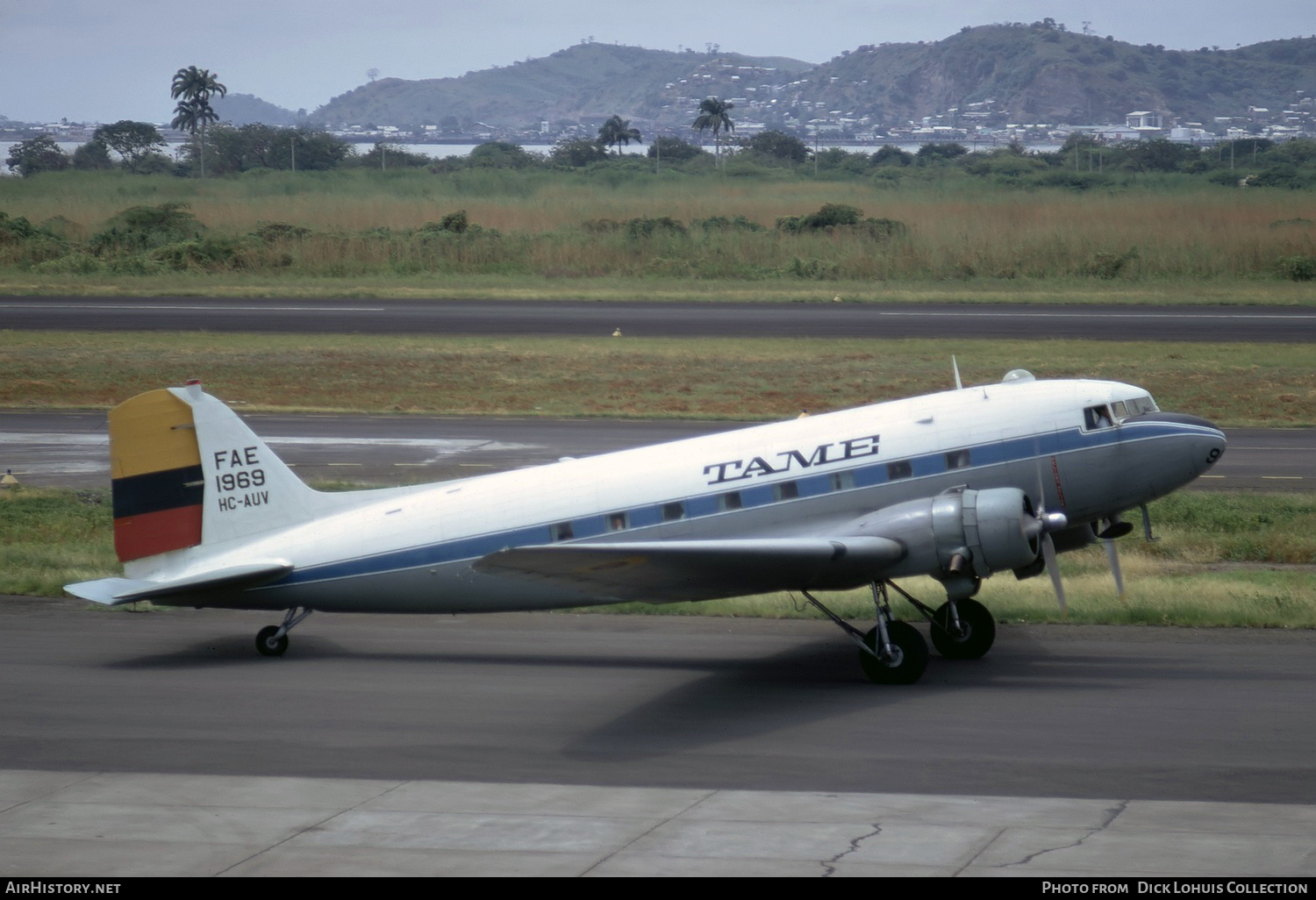 Aircraft Photo of HC-AUV / FAE-1969 | Douglas DC-3A | TAME - Transportes Aéreos Militares Ecuatorianos | AirHistory.net #446009