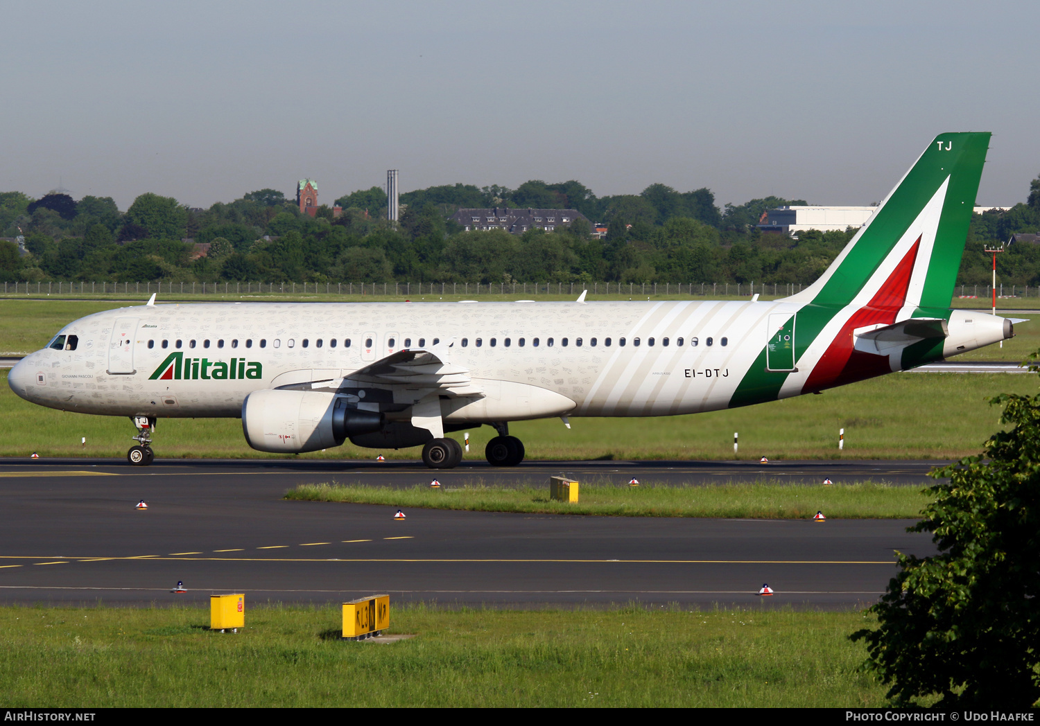 Aircraft Photo of EI-DTJ | Airbus A320-216 | Alitalia | AirHistory.net #446068