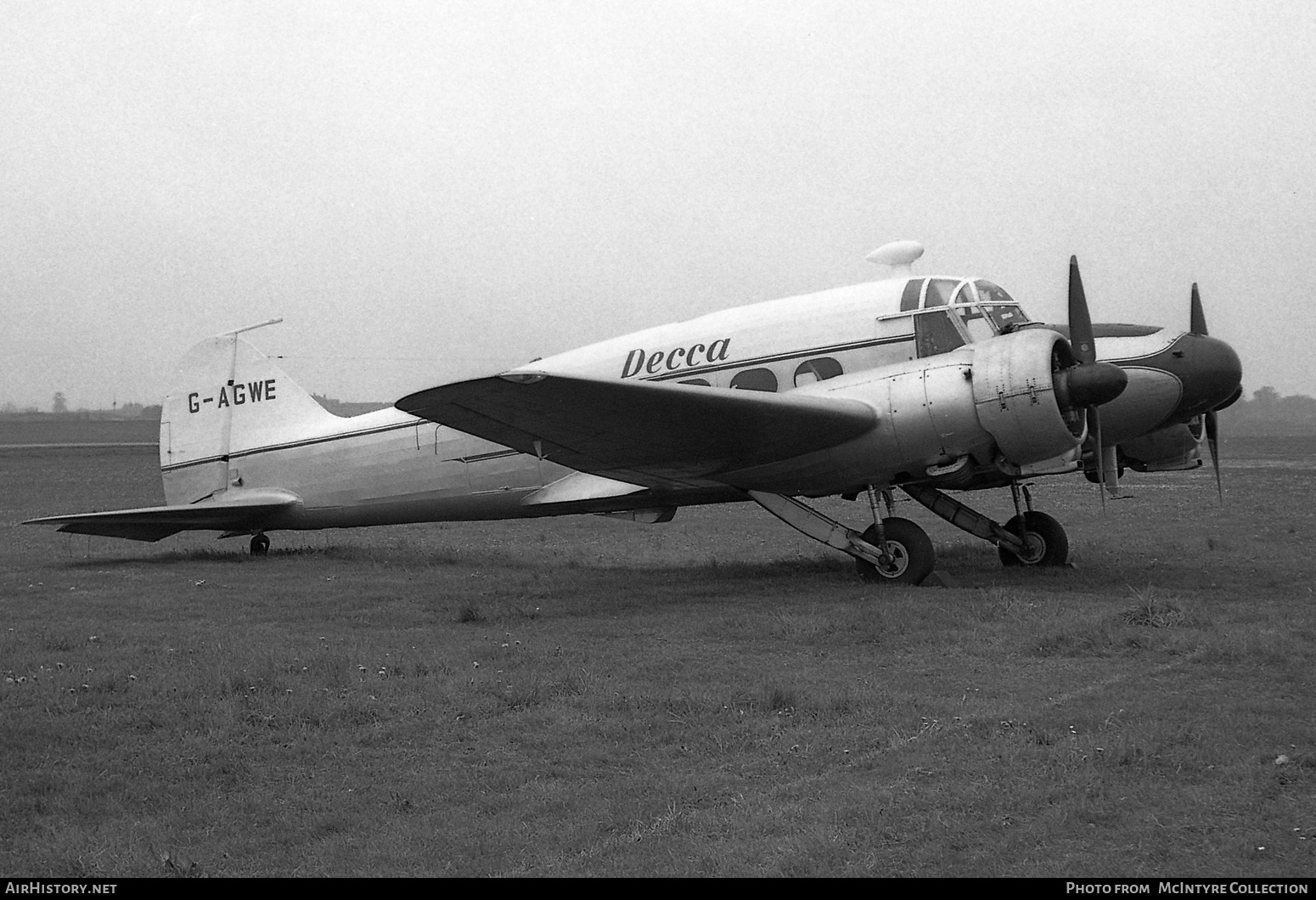 Aircraft Photo of G-AGWE | Avro 652A Anson C19/2 | Decca Navigator Company | AirHistory.net #446080