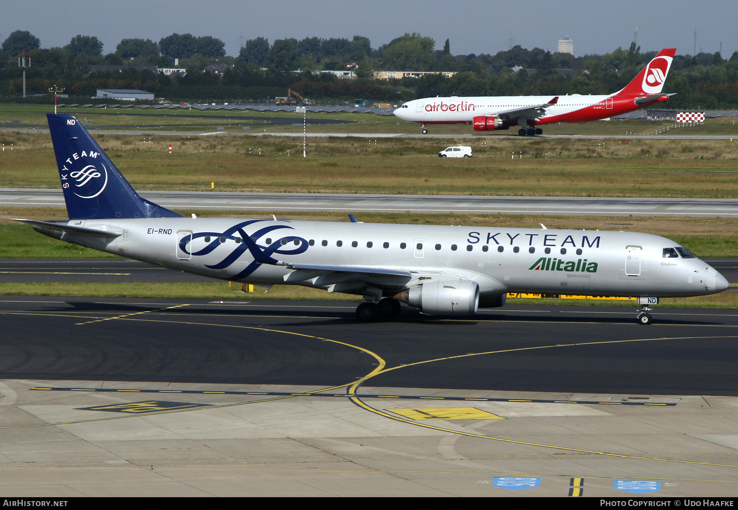 Aircraft Photo of EI-RND | Embraer 190STD (ERJ-190-100STD) | Alitalia CityLiner | AirHistory.net #446148