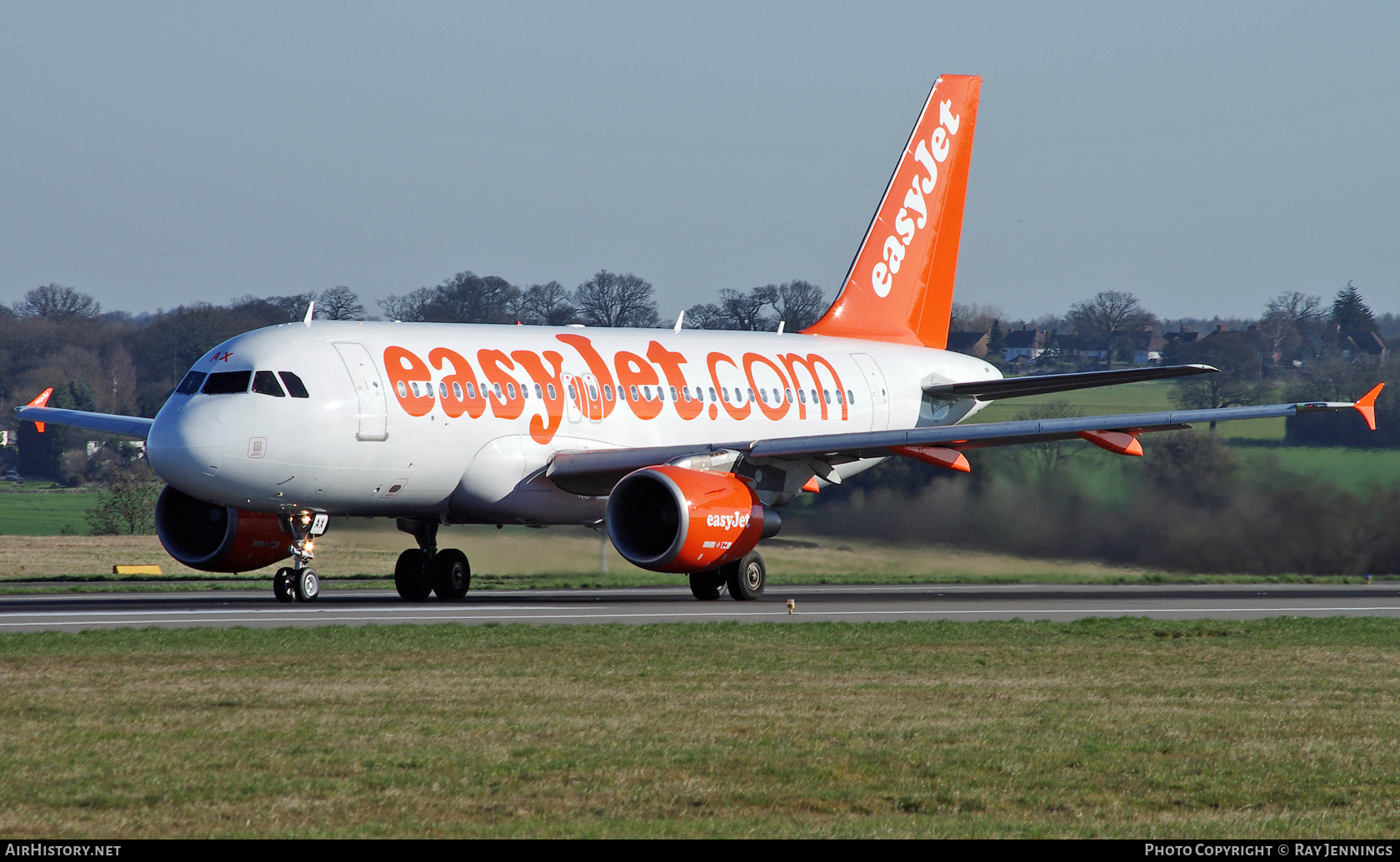 Aircraft Photo of G-EZAX | Airbus A319-111 | EasyJet | AirHistory.net #446204