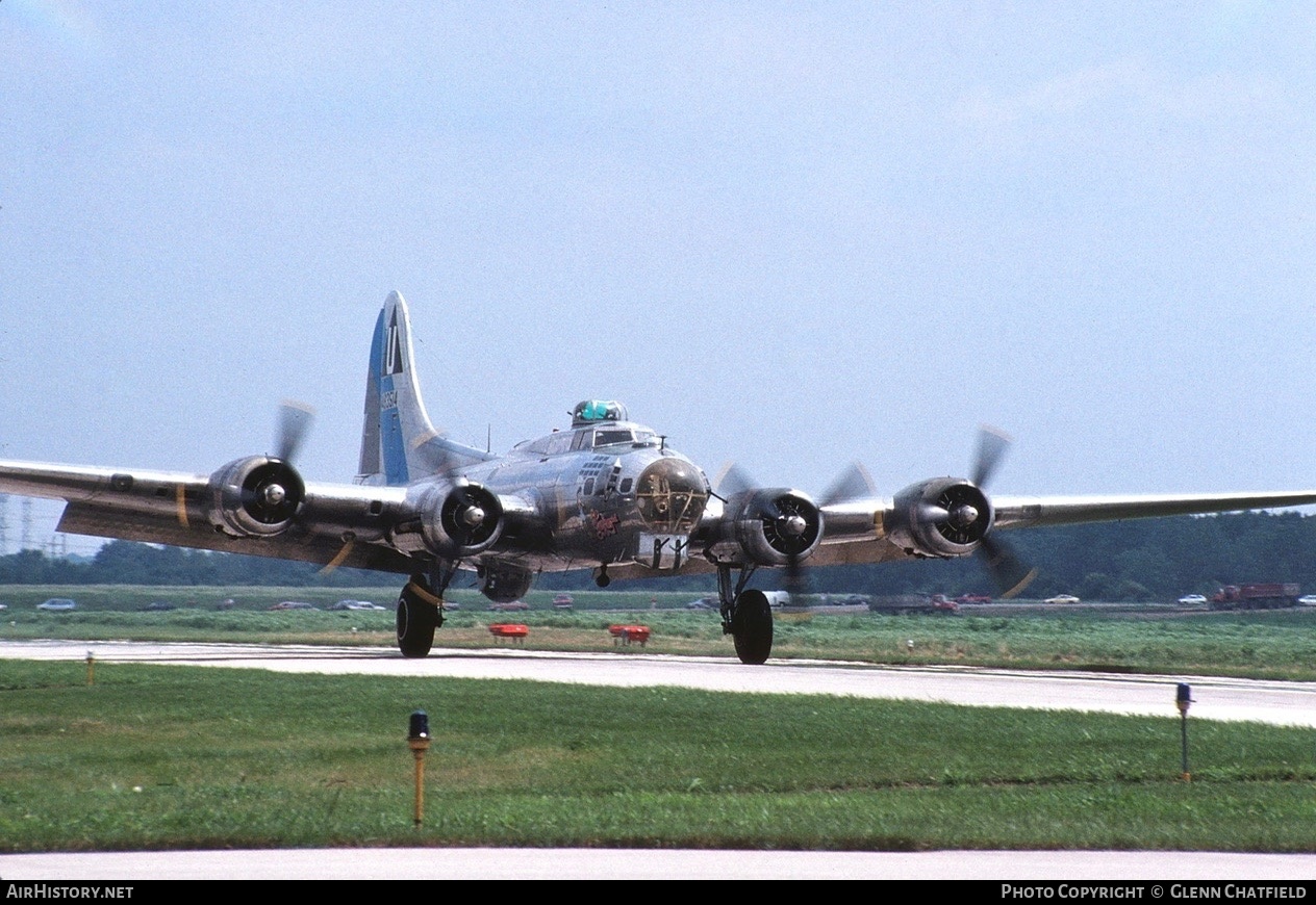 Aircraft Photo of N9323Z / 483514 | Boeing B-17G Flying Fortress | USA - Air Force | AirHistory.net #446217