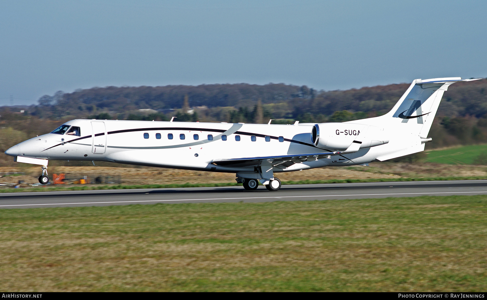 Aircraft Photo of G-SUGA | Embraer Legacy 600 (EMB-135BJ) | AirHistory.net #446242