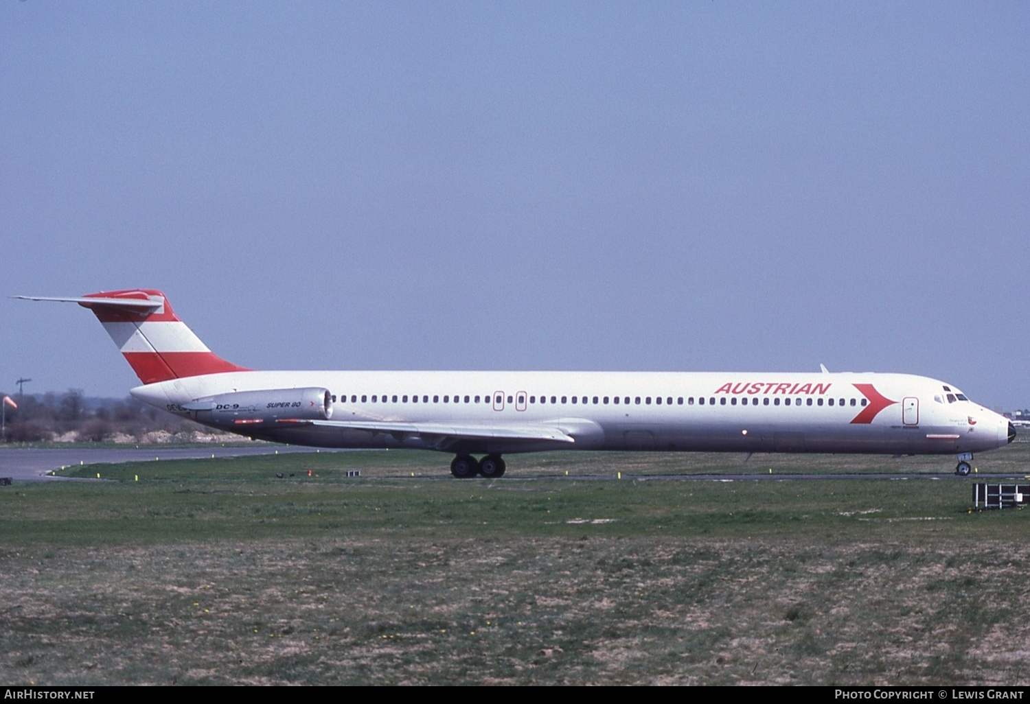 Aircraft Photo of OE-LDT | McDonnell Douglas MD-81 (DC-9-81) | Austrian Airlines | AirHistory.net #446258