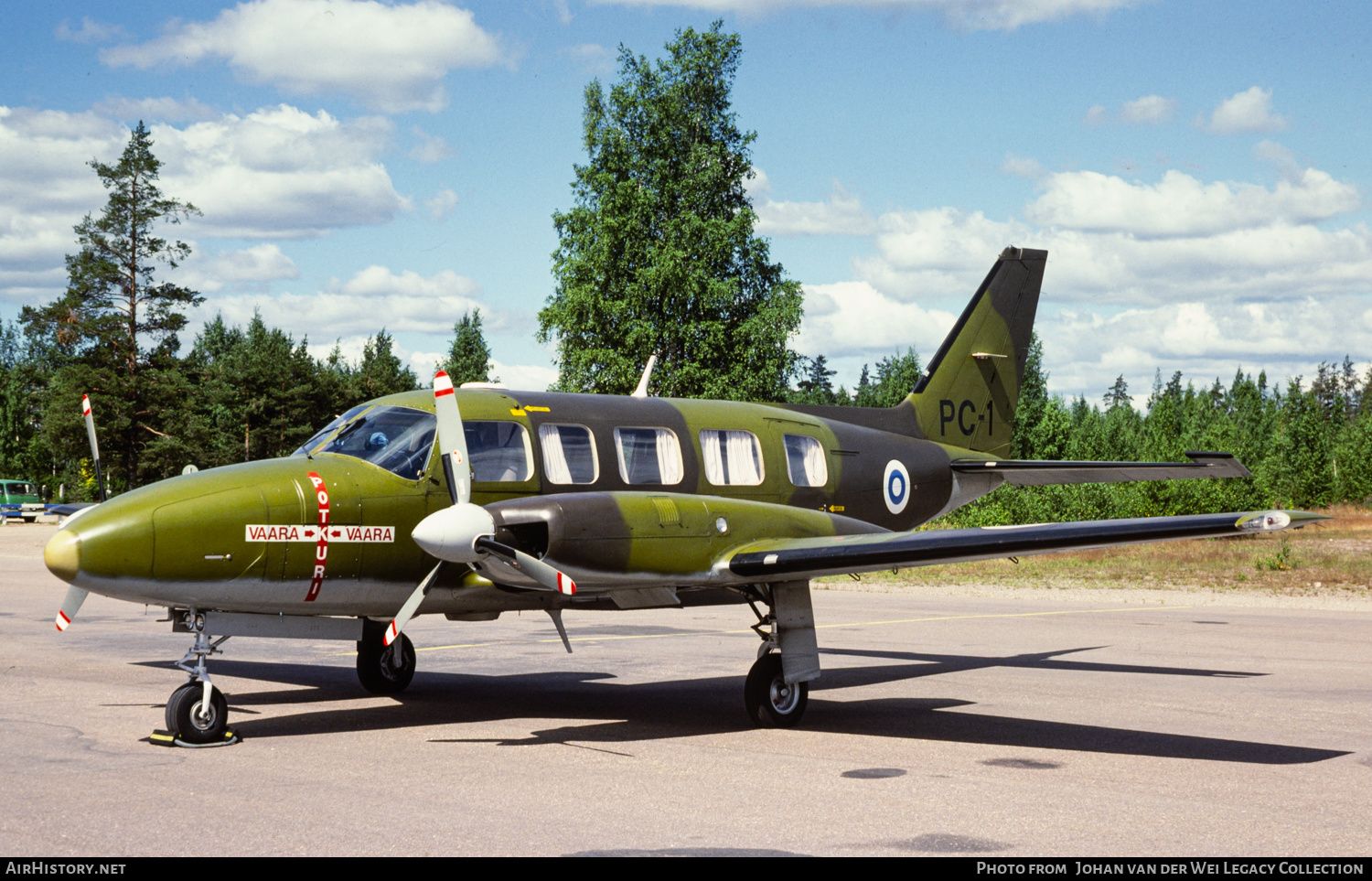 Aircraft Photo of PC-1 | Piper PA-31-350 Chieftain | Finland - Air Force | AirHistory.net #446265