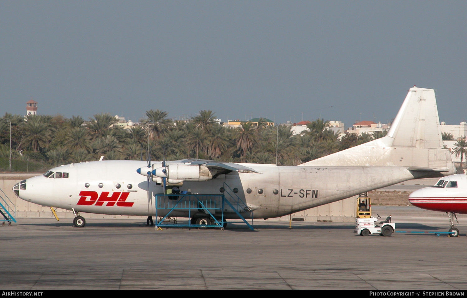 Aircraft Photo of LZ-SFN | Antonov An-12A | DHL Worldwide Express | AirHistory.net #446303