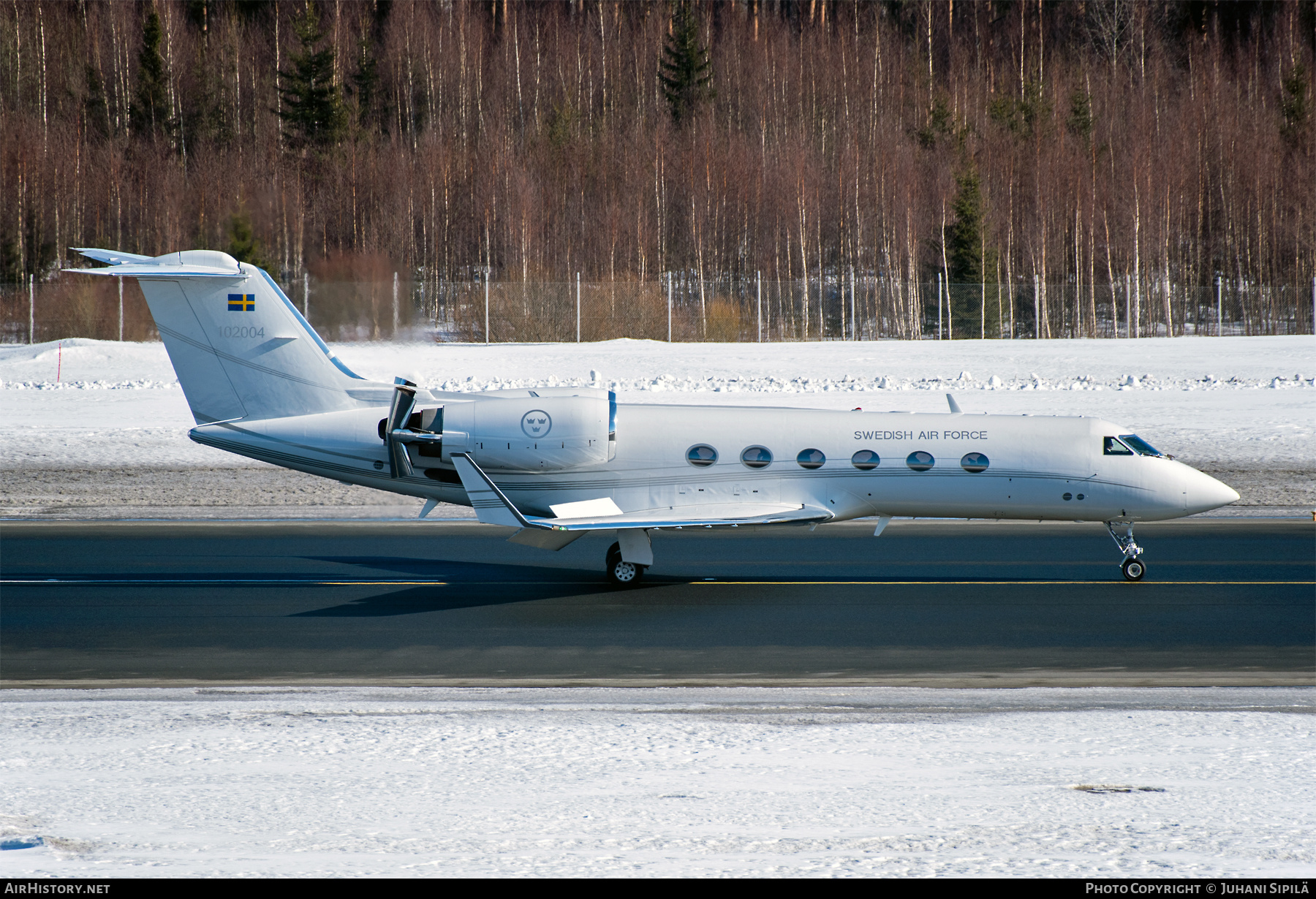 Aircraft Photo of 102004 | Gulfstream Aerospace Tp102C Gulfstream IV (G-IV-SP) | Sweden - Air Force | AirHistory.net #446313
