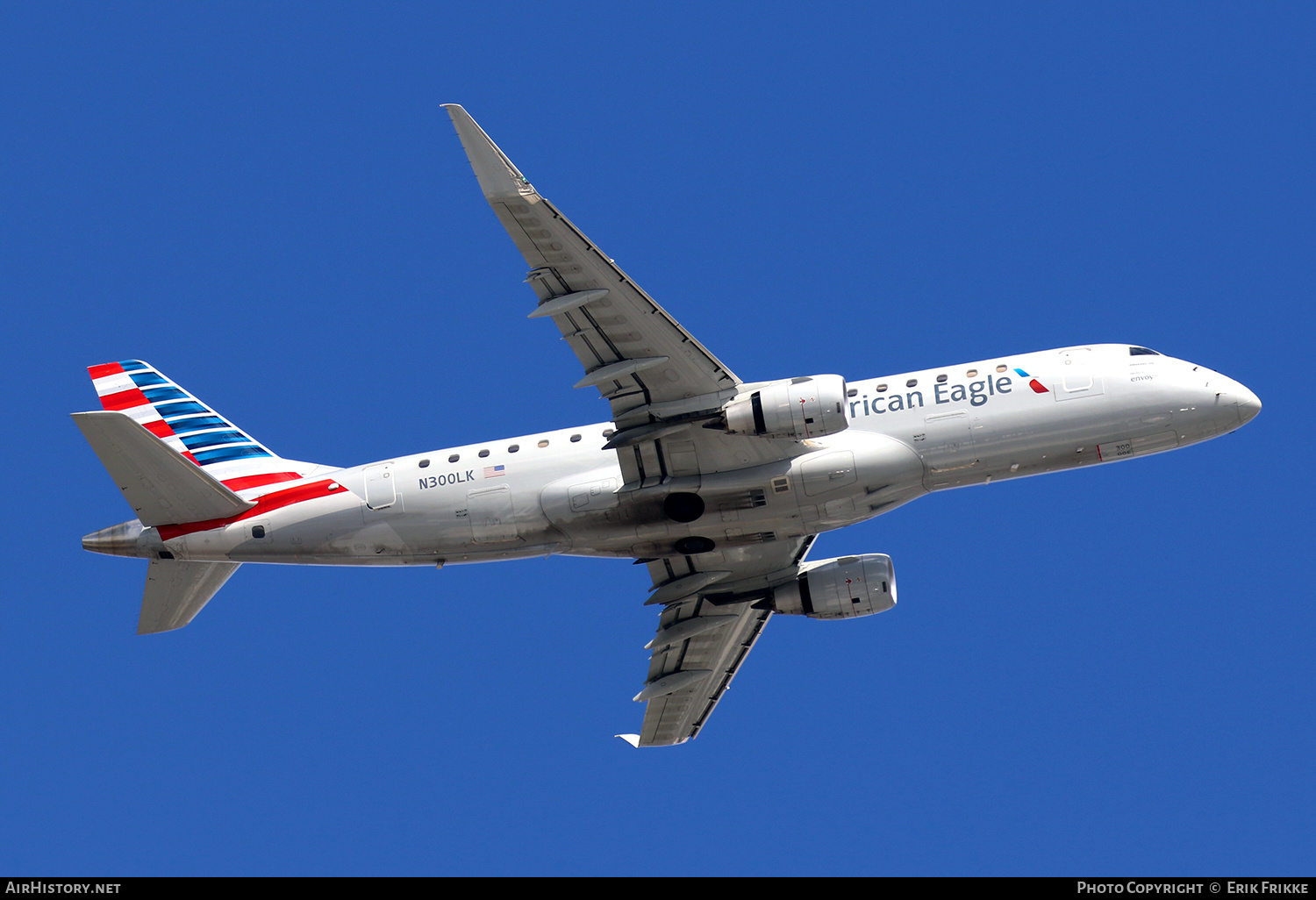 Aircraft Photo of N300LK | Embraer 175LR (ERJ-170-200LR) | American Eagle | AirHistory.net #446340