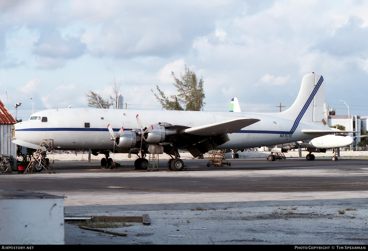 Aircraft Photo of N37570 | Douglas DC-6B(F) | AirHistory.net #446344