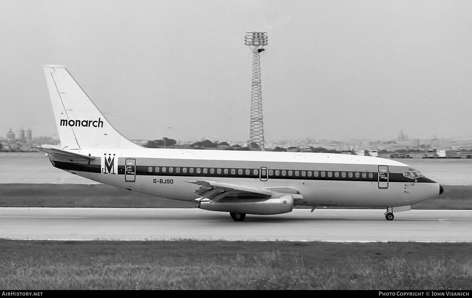 Aircraft Photo of G-BJSO | Boeing 737-2L9/Adv | Monarch Airlines | AirHistory.net #446386