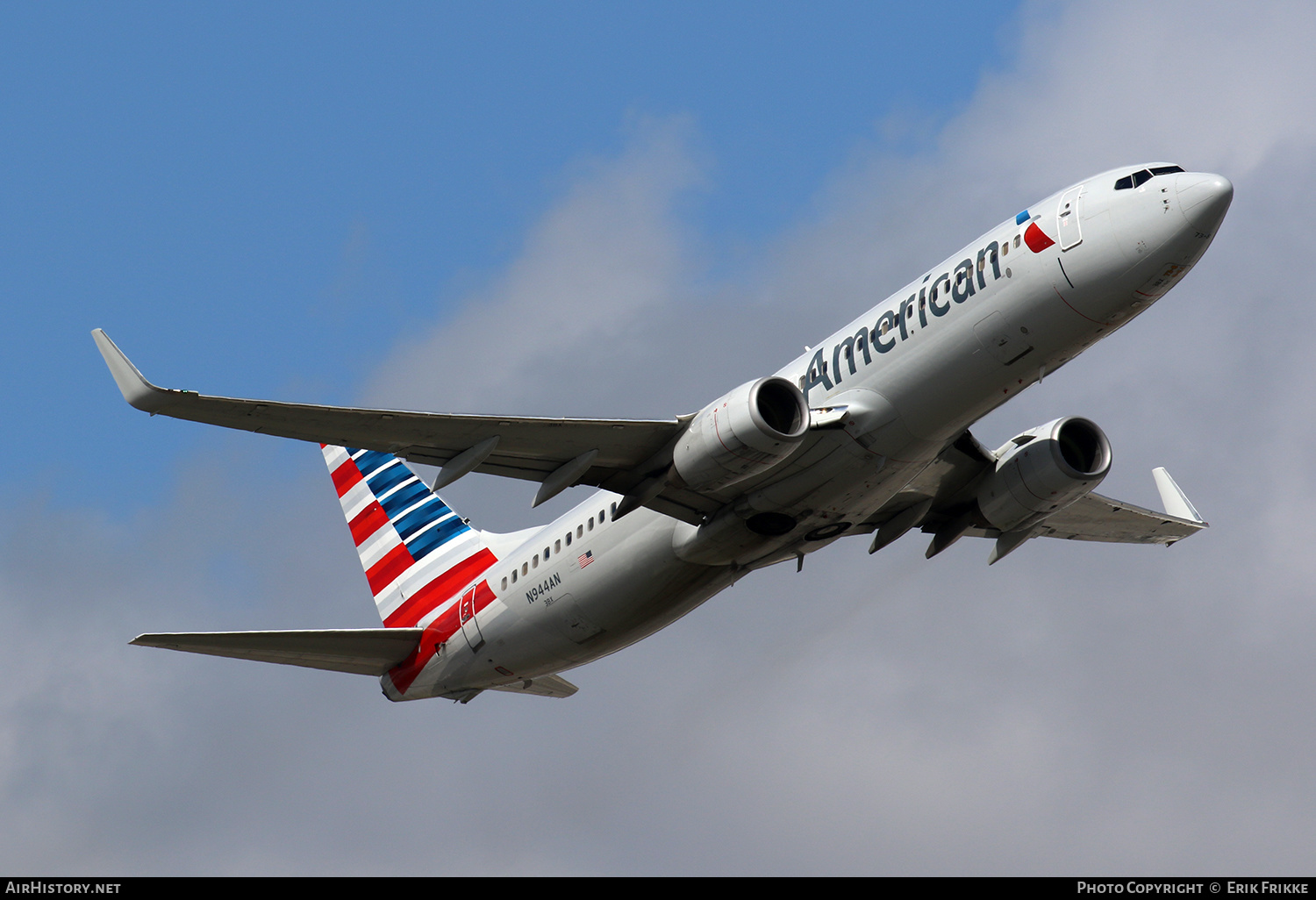 Aircraft Photo of N944AN | Boeing 737-823 | American Airlines | AirHistory.net #446443