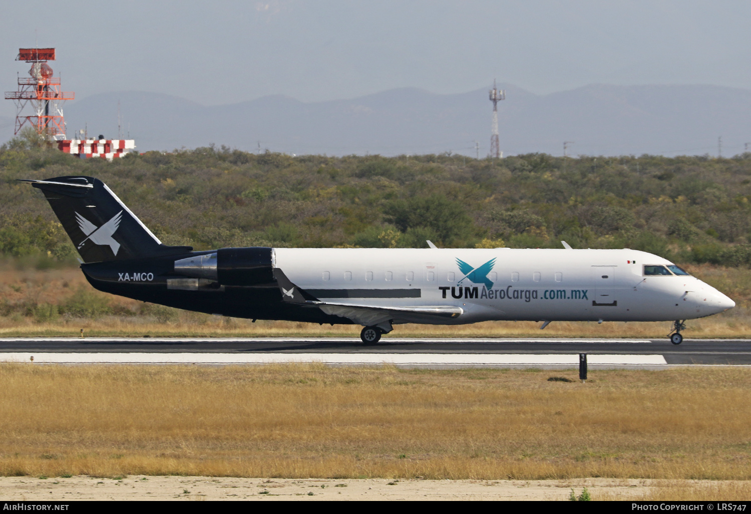 Aircraft Photo of XA-MCO | Canadair CRJ-200LR(PF) (CL-600-2B19) | TUM AeroCarga | AirHistory.net #446514