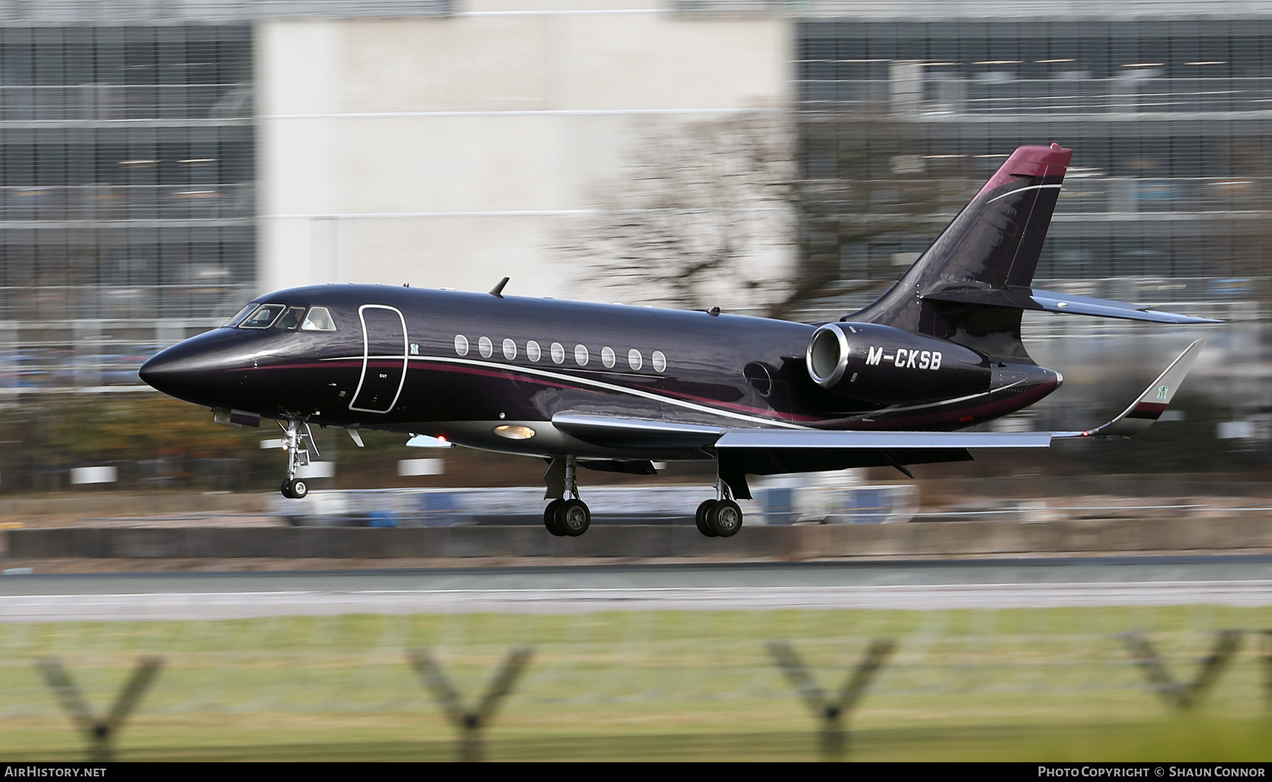 Aircraft Photo of M-CKSB | Dassault Falcon 2000 | AirHistory.net #446577