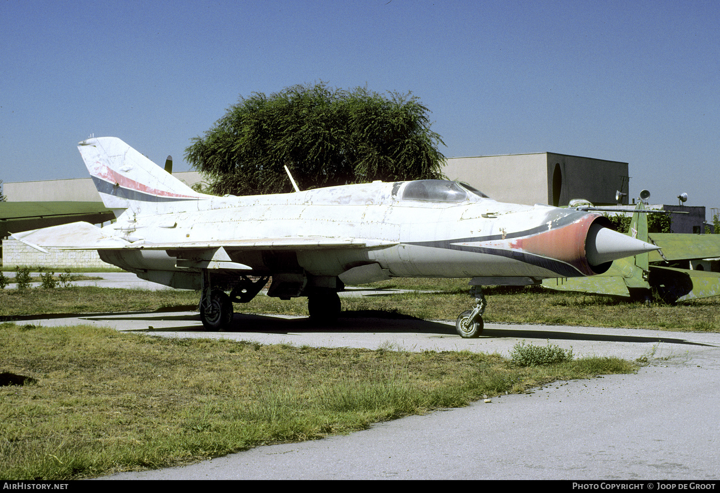 Aircraft Photo of 20 | Mikoyan-Gurevich MiG-21PF | Bulgaria - Air Force | AirHistory.net #446688