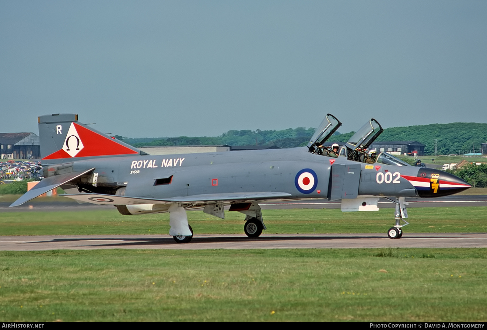 Aircraft Photo of XV568 | McDonnell Douglas F-4K Phantom FG1