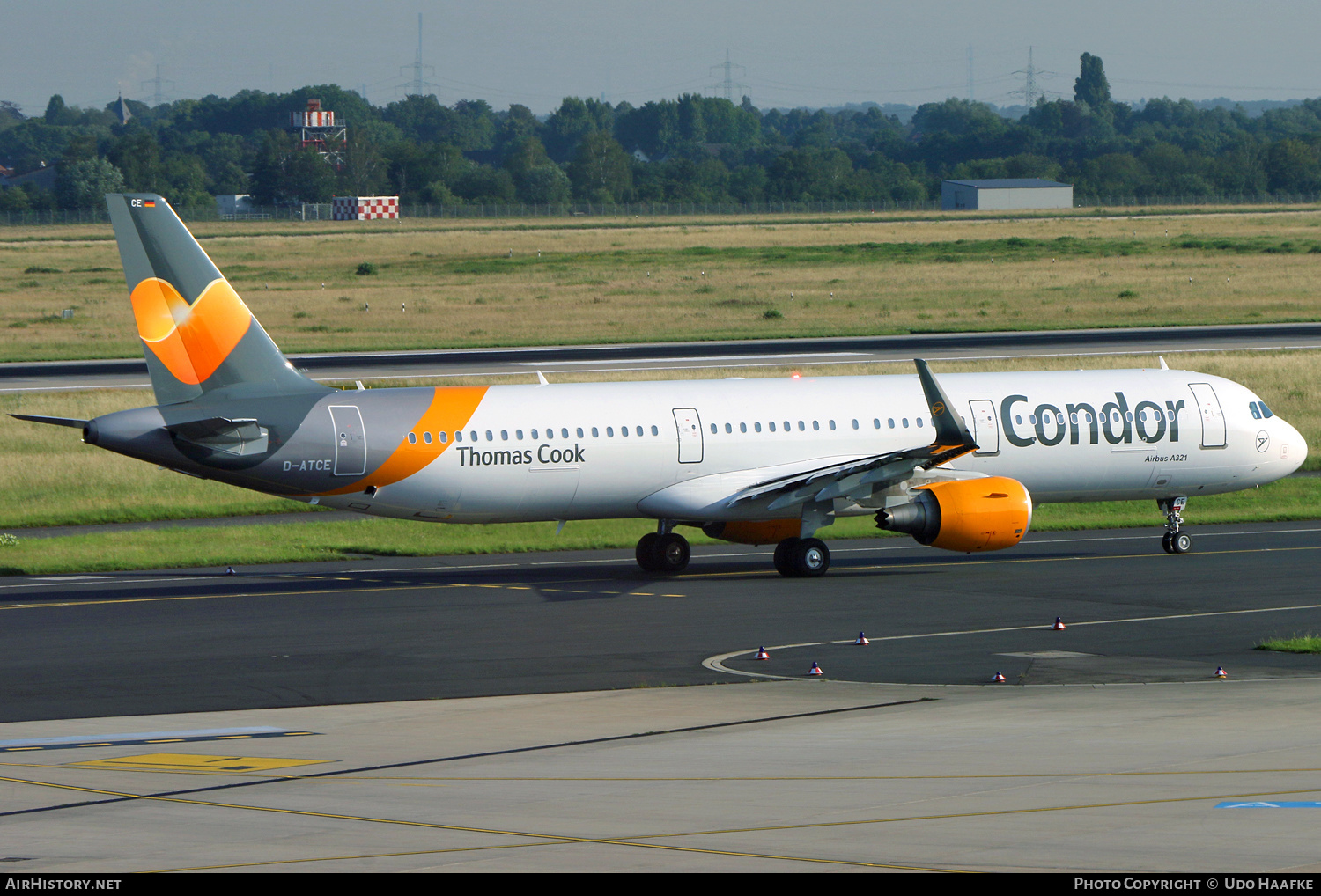 Aircraft Photo of D-ATCE | Airbus A321-211 | Condor Flugdienst | AirHistory.net #446703