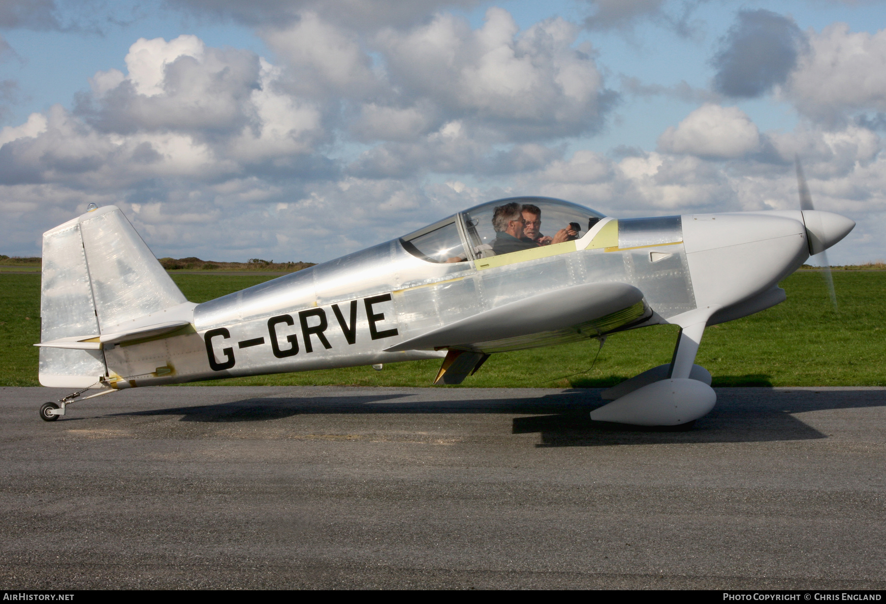Aircraft Photo of G-GRVE | Van's RV-6 | AirHistory.net #446932