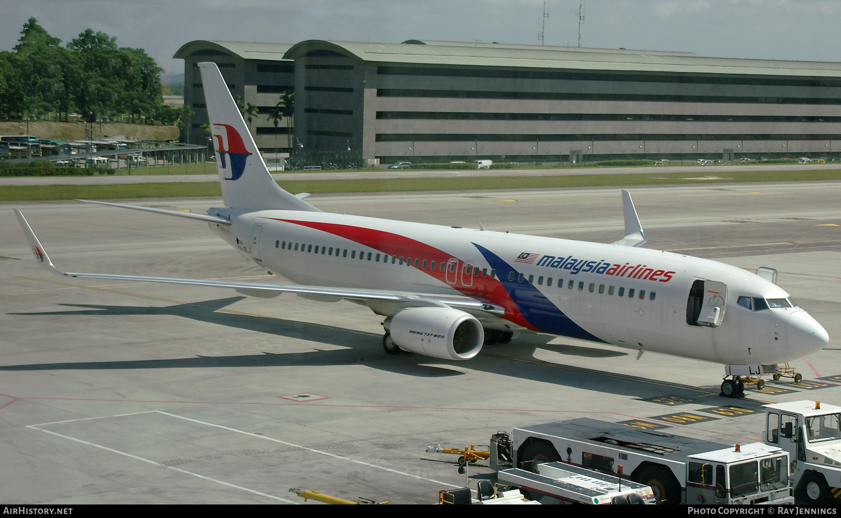 Aircraft Photo of 9M-MLJ | Boeing 737-8FZ | Malaysia Airlines | AirHistory.net #446982