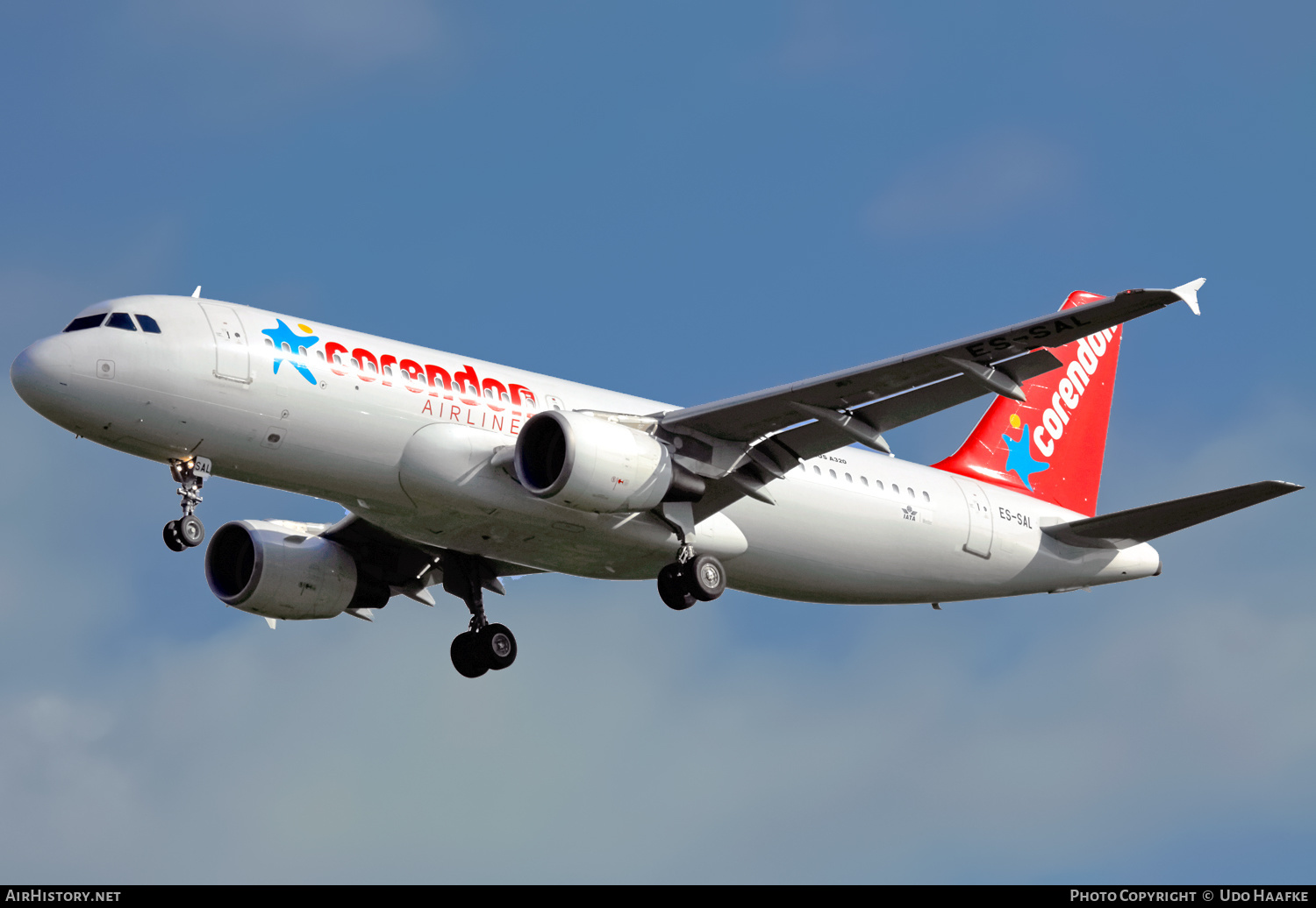 Aircraft Photo of ES-SAL | Airbus A320-214 | Corendon Airlines | AirHistory.net #447029