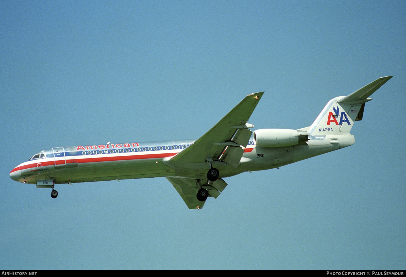 Aircraft Photo of N1425A | Fokker 100 (F28-0100) | American Airlines | AirHistory.net #447040