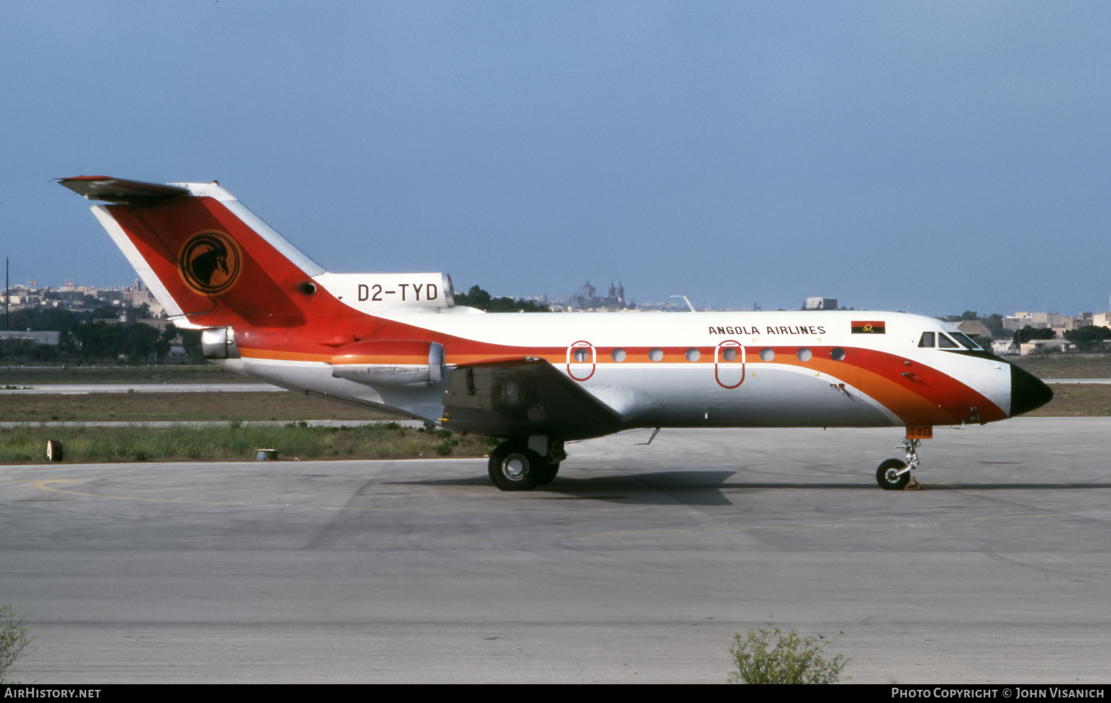 Aircraft Photo of D2-TYD | Yakovlev Yak-40FG | TAAG Angola Airlines - Linhas Aéreas de Angola | AirHistory.net #447053