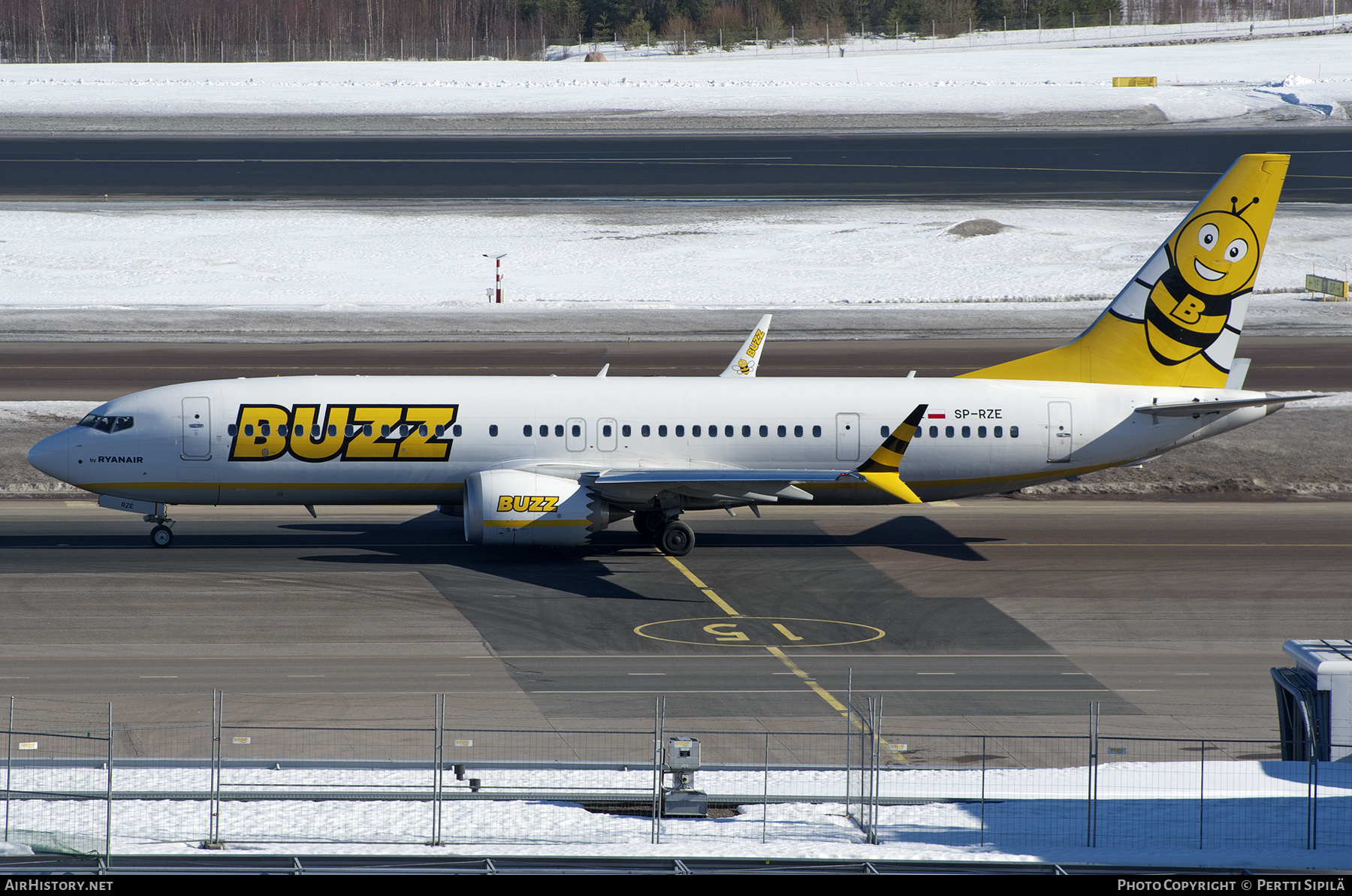Aircraft Photo of SP-RZE | Boeing 737-8200 Max 200 | Buzz | AirHistory.net #447069