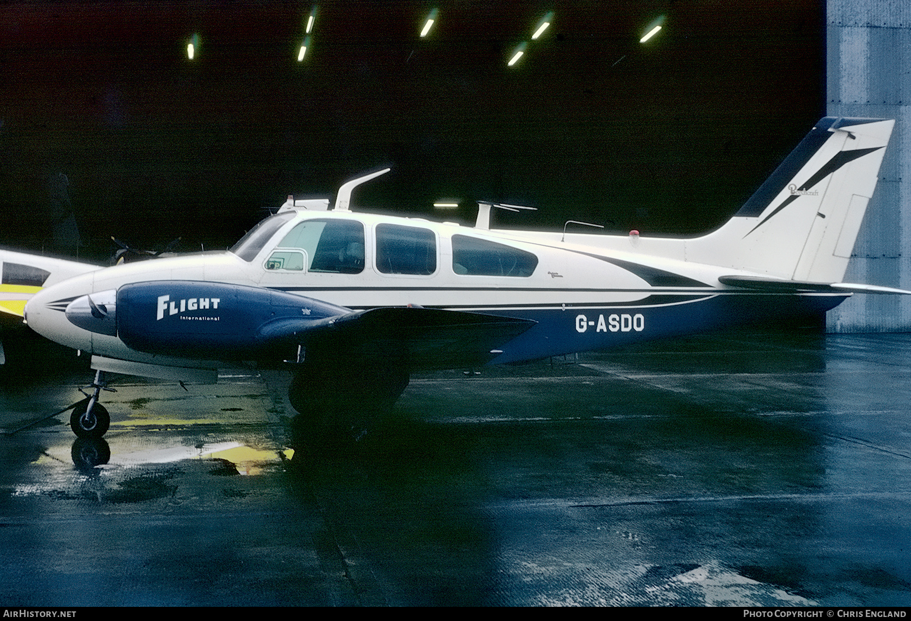 Aircraft Photo of G-ASDO | Beech A55 Baron (95-A55) | Flight International | AirHistory.net #447115
