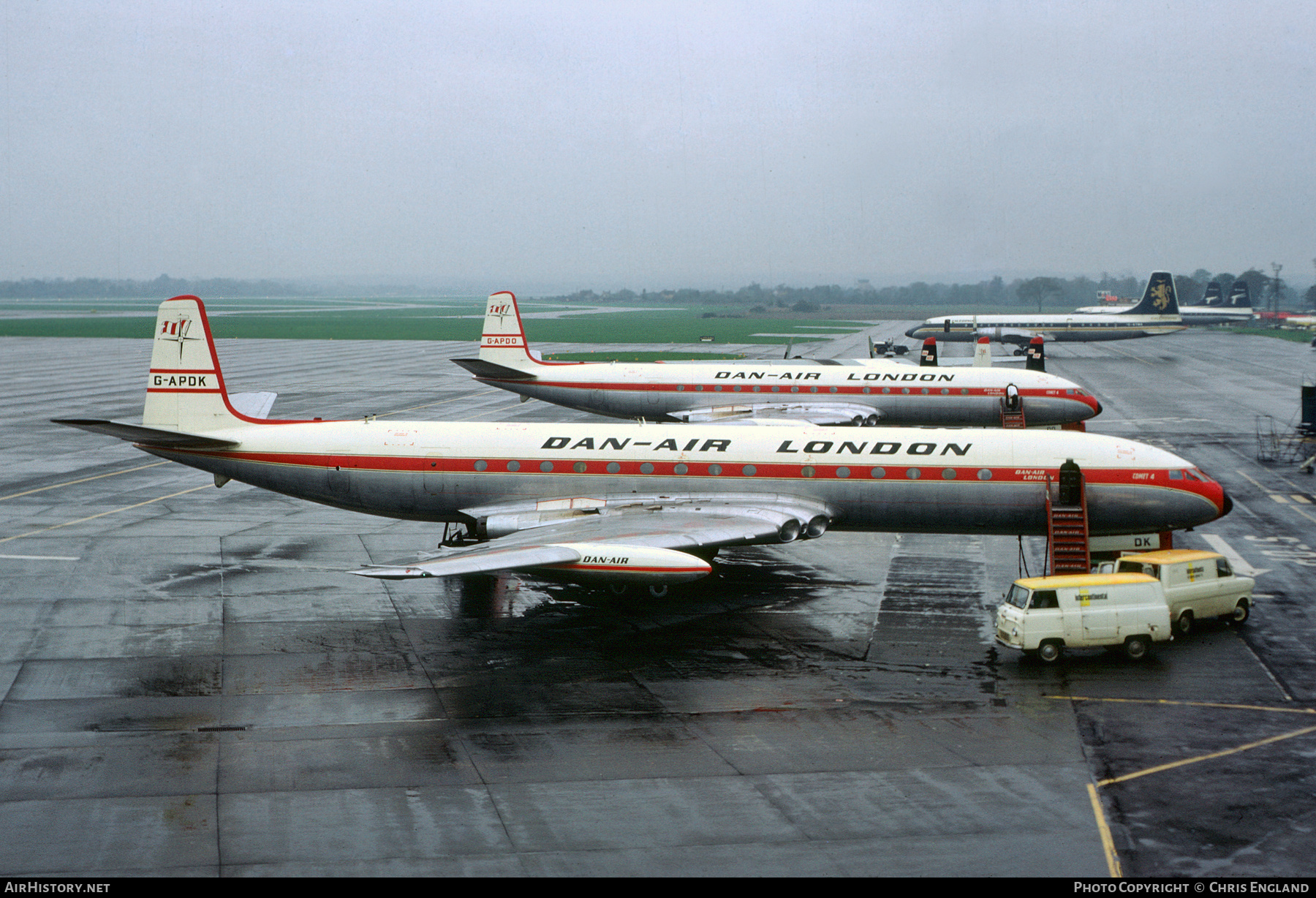 Aircraft Photo of G-APDK | De Havilland D.H. 106 Comet 4 | Dan-Air London | AirHistory.net #447125