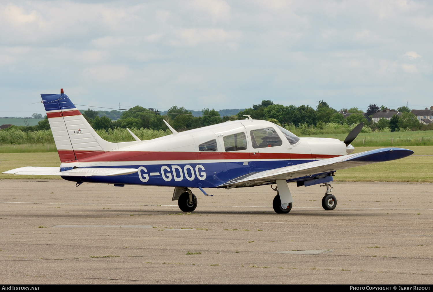 Aircraft Photo of G-GDOG | Piper PA-28R-200 Cherokee Arrow II | AirHistory.net #447250