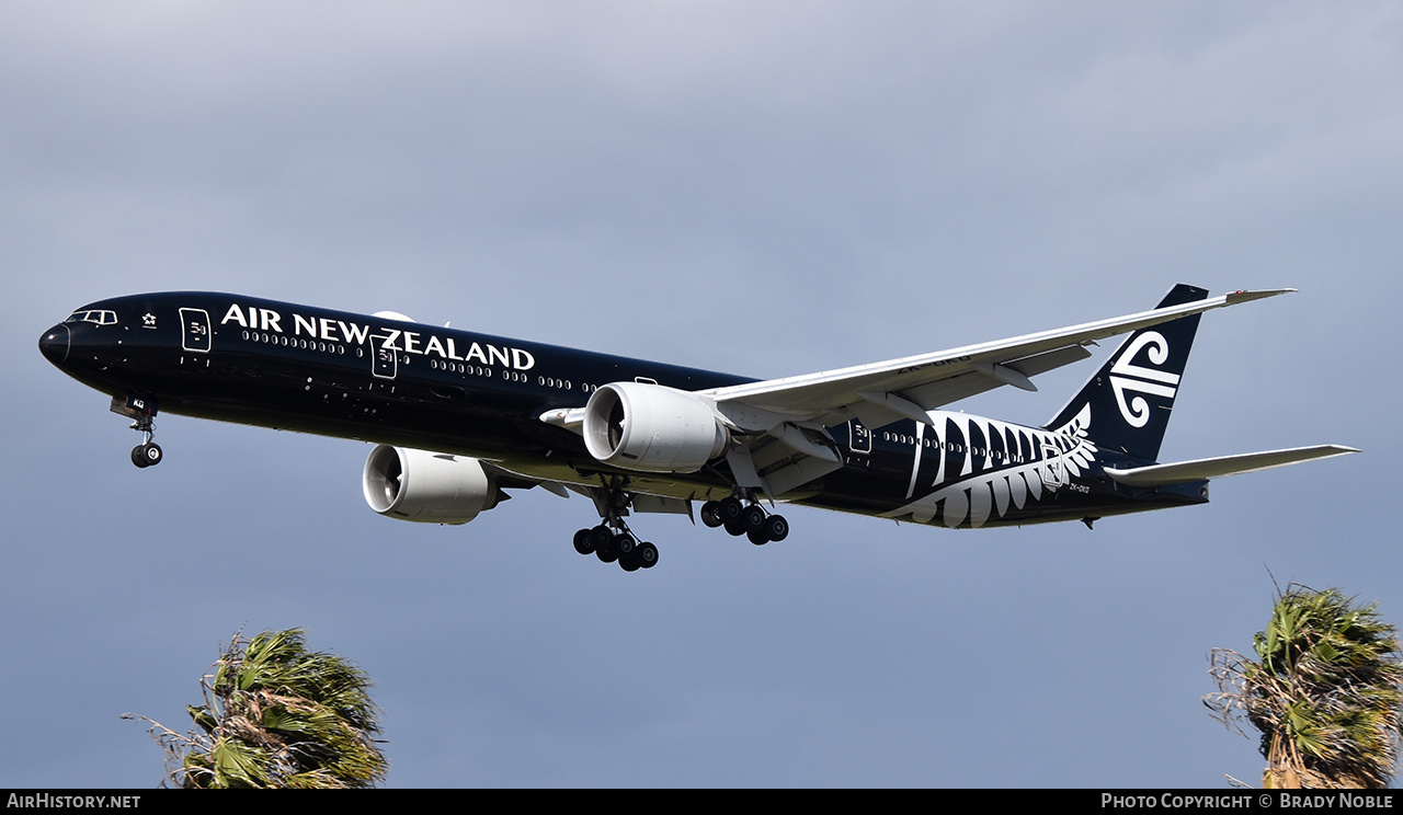 Aircraft Photo of ZK-OKQ | Boeing 777-319/ER | Air New Zealand | AirHistory.net #447321