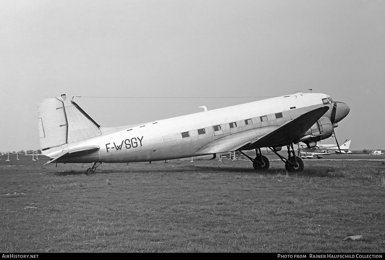 Aircraft Photo of F-WSGY | Douglas C-47A Skytrain | AirHistory.net #447323
