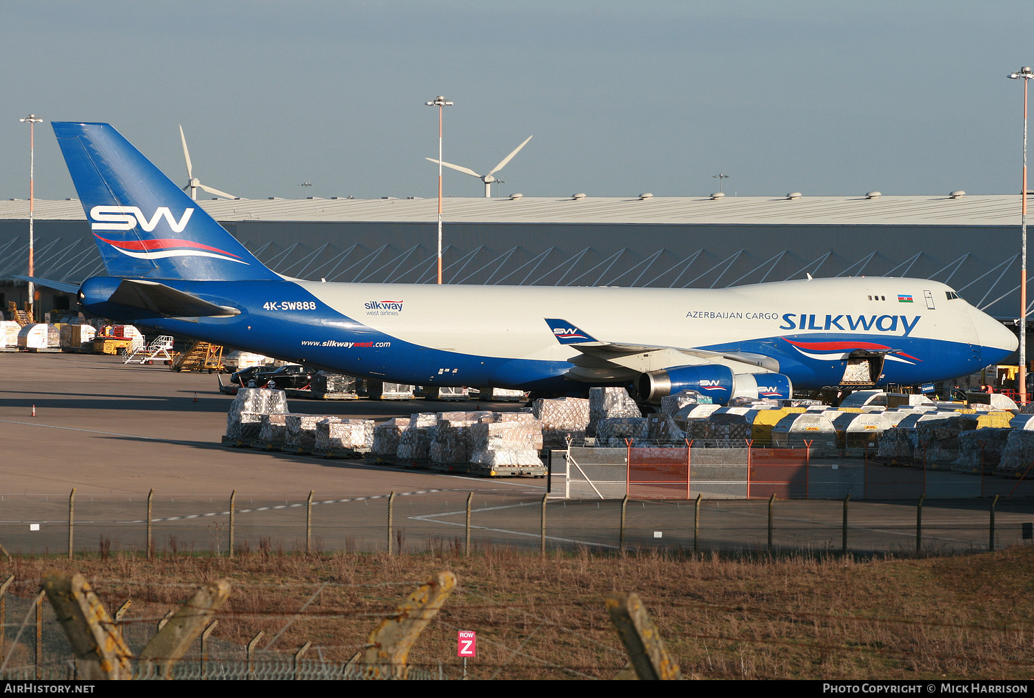 Aircraft Photo of 4K-SW888 | Boeing 747-4R7F/SCD | SilkWay Azerbaijan Cargo | AirHistory.net #447438