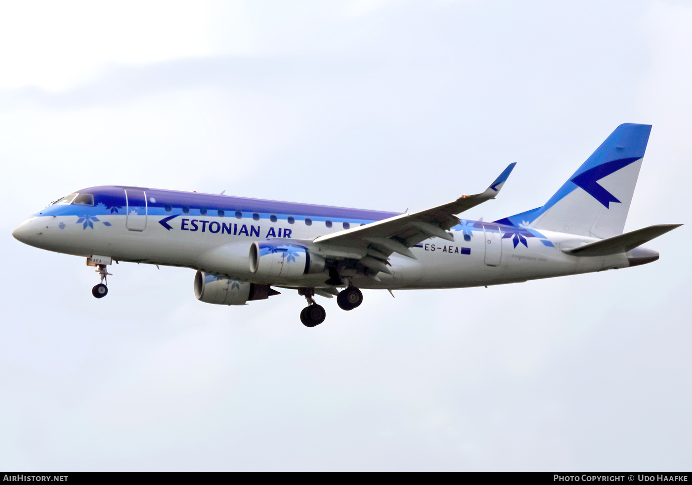 Aircraft Photo of ES-AEA | Embraer 170STD (ERJ-170-100STD) | Estonian Air | AirHistory.net #447505