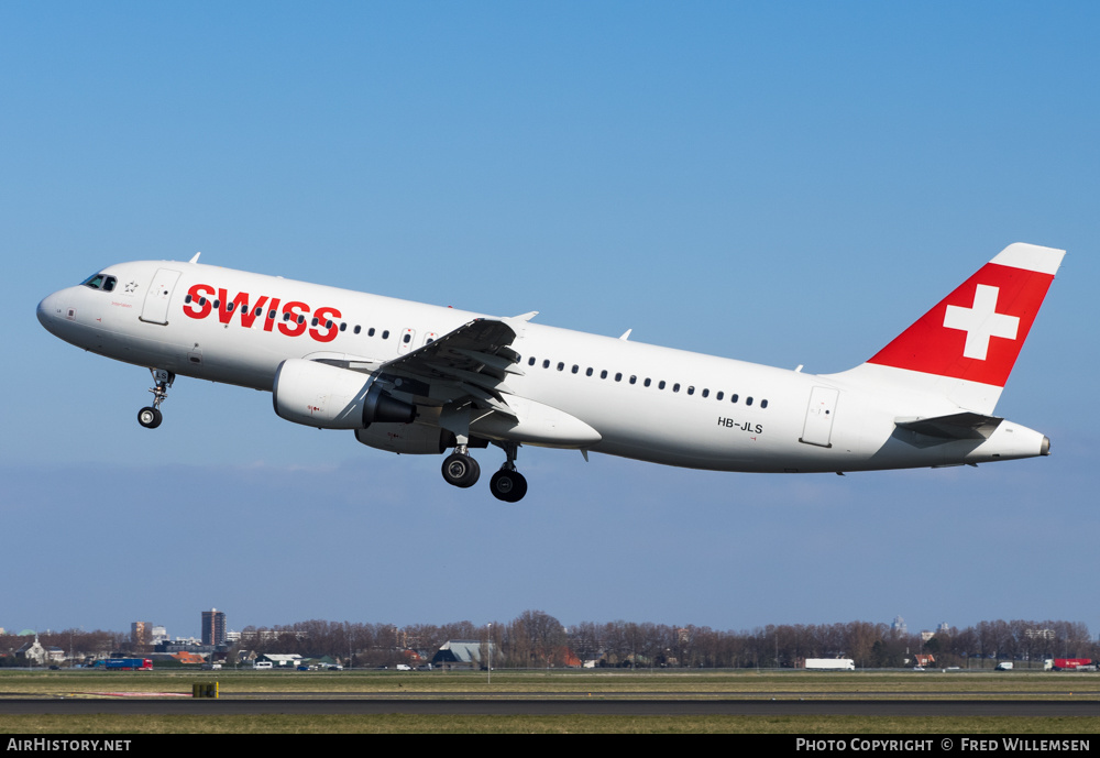 Aircraft Photo of HB-JLS | Airbus A320-214 | Swiss International Air Lines | AirHistory.net #447643