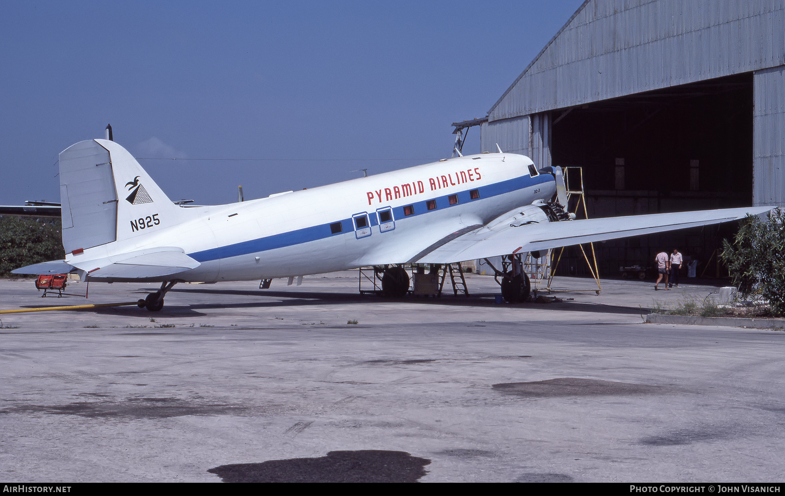 Aircraft Photo of N925 | Douglas DC-3(C) | Pyramid Airlines | AirHistory.net #447714