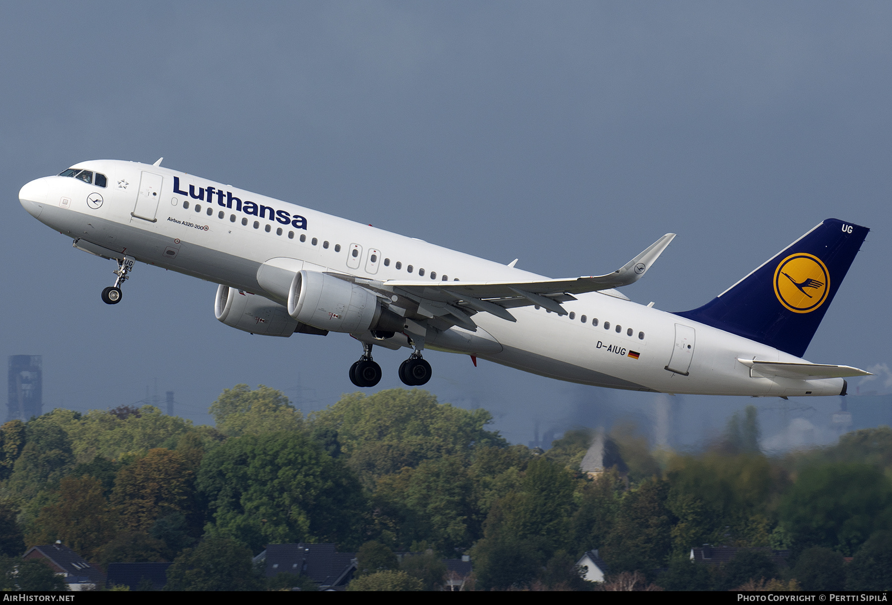 Aircraft Photo of D-AIUG | Airbus A320-214 | Lufthansa | AirHistory.net #447751
